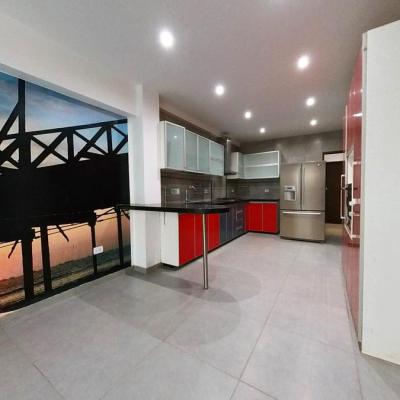 VENTA DE LINDA CASA EN PIMENTEL